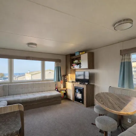 Brilliant 8 Berth Caravan At Reighton Sands Park, Haven Ref 61053rc Hébergement de vacances