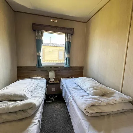 Brilliant 8 Berth Caravan At Reighton Sands Park, Haven Ref 61053rc Hébergement de vacances *